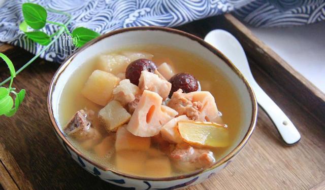 排骨汤怎么炖最好喝又补孩子营养 7a0d385a94074ecbb0d00ba9e234f728.jpeg