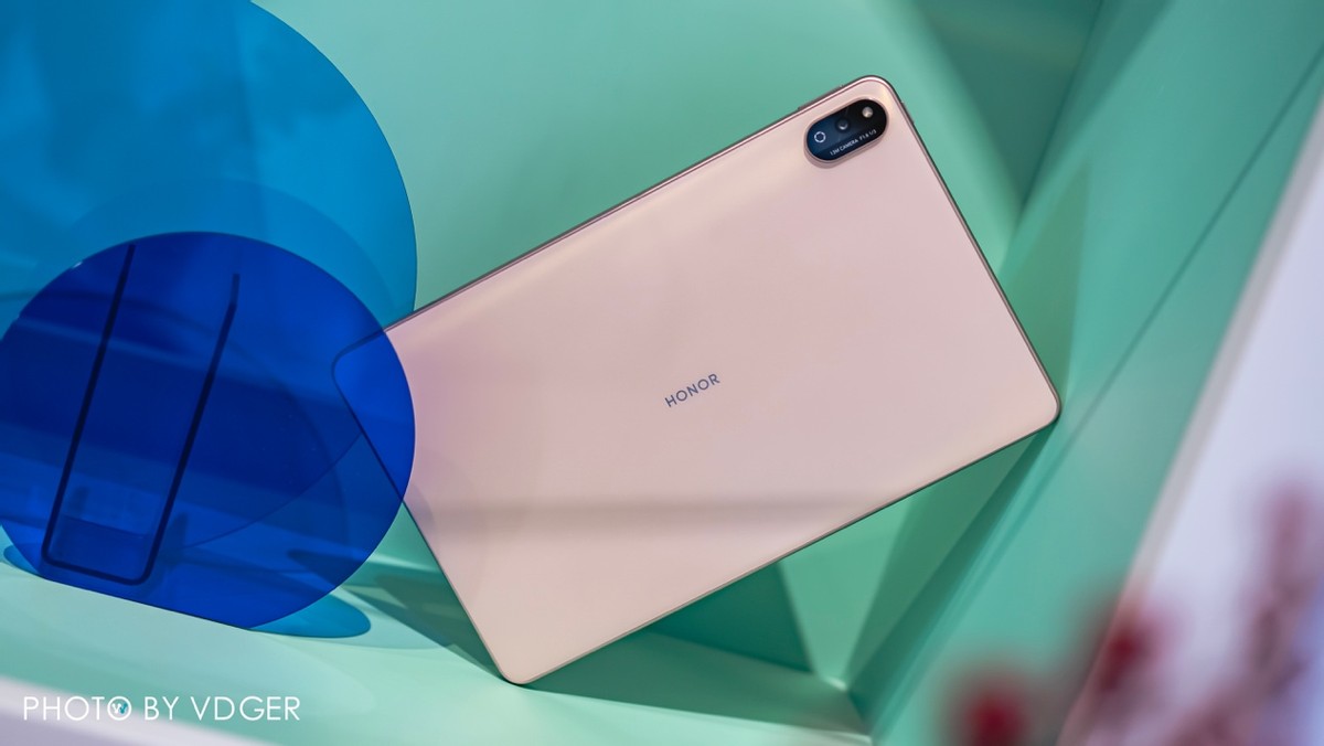 荣耀平板v7体验报告或许是年轻人的第一台生产力平板