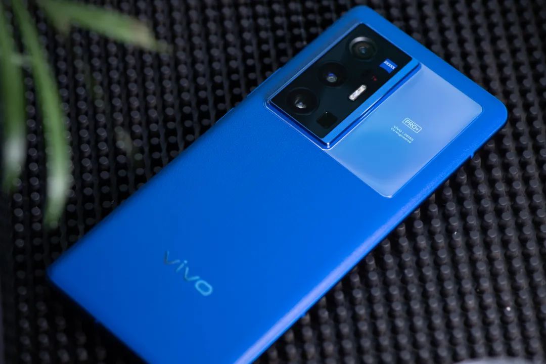 这款旗舰手机好毒_vivo
