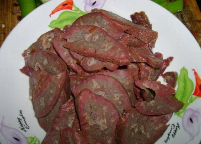 血液|大蒜是糖尿病的“发物”?想降糖,5种食物或尽量少吃,建议了解