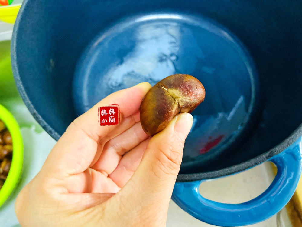 做法|不用烤箱，教你在家做糖炒板栗，香甜软糯，不比外面卖得差