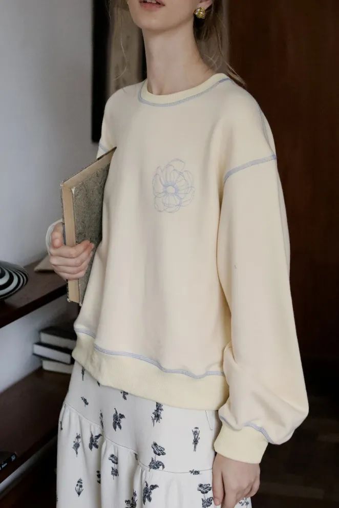 经典 卫衣+阔腿裤，今秋最舒适时髦的搭配！