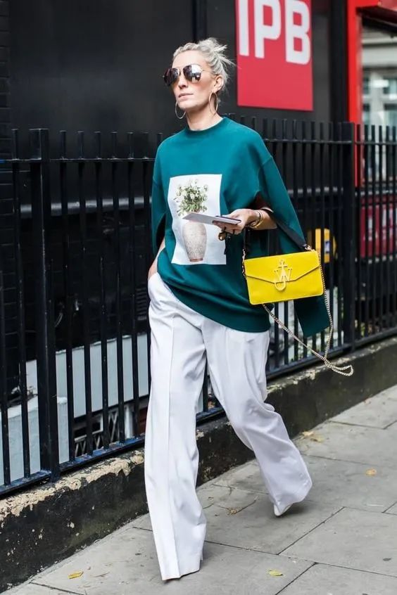 经典 卫衣+阔腿裤，今秋最舒适时髦的搭配！