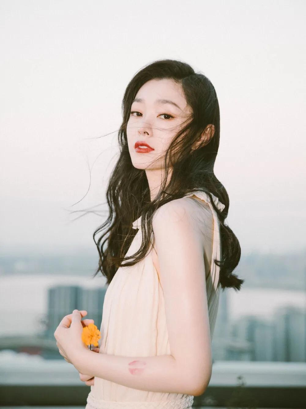 李一桐她们明明那么美，却让人记不住？普通人应如何提升自己的辨识度？