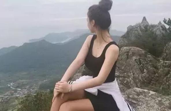 身材 170cm海航校花,身材好颜值高,被称为新一代“宅男女神”