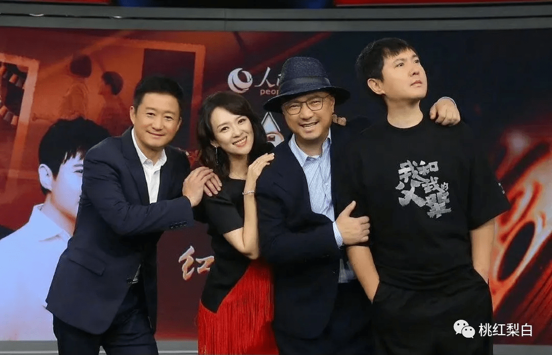 合家欢|《我和我的父辈》：笑点与泪点齐飞，最适合十一观看的合家欢电影