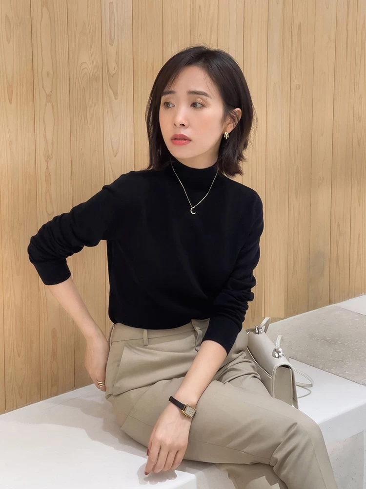 条纹 秋天，“针织衫”这样穿才洋气，这些穿搭值得借鉴，温柔又时髦