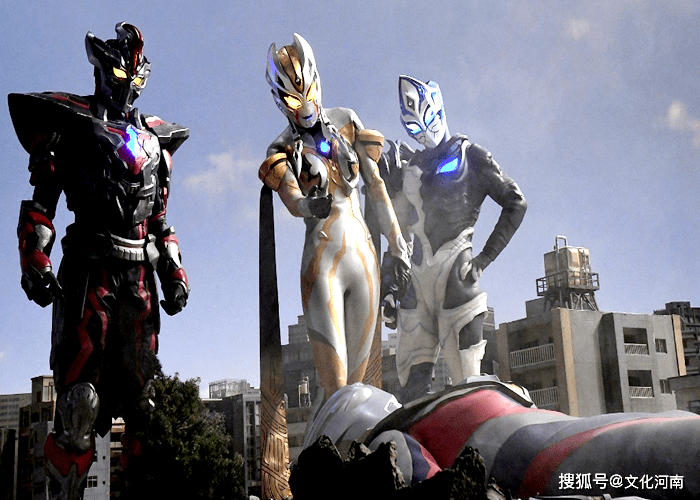 原创《特利迦奥特曼》10月剧情:黑暗三奥打败特利迦,主角闪耀形态诞生