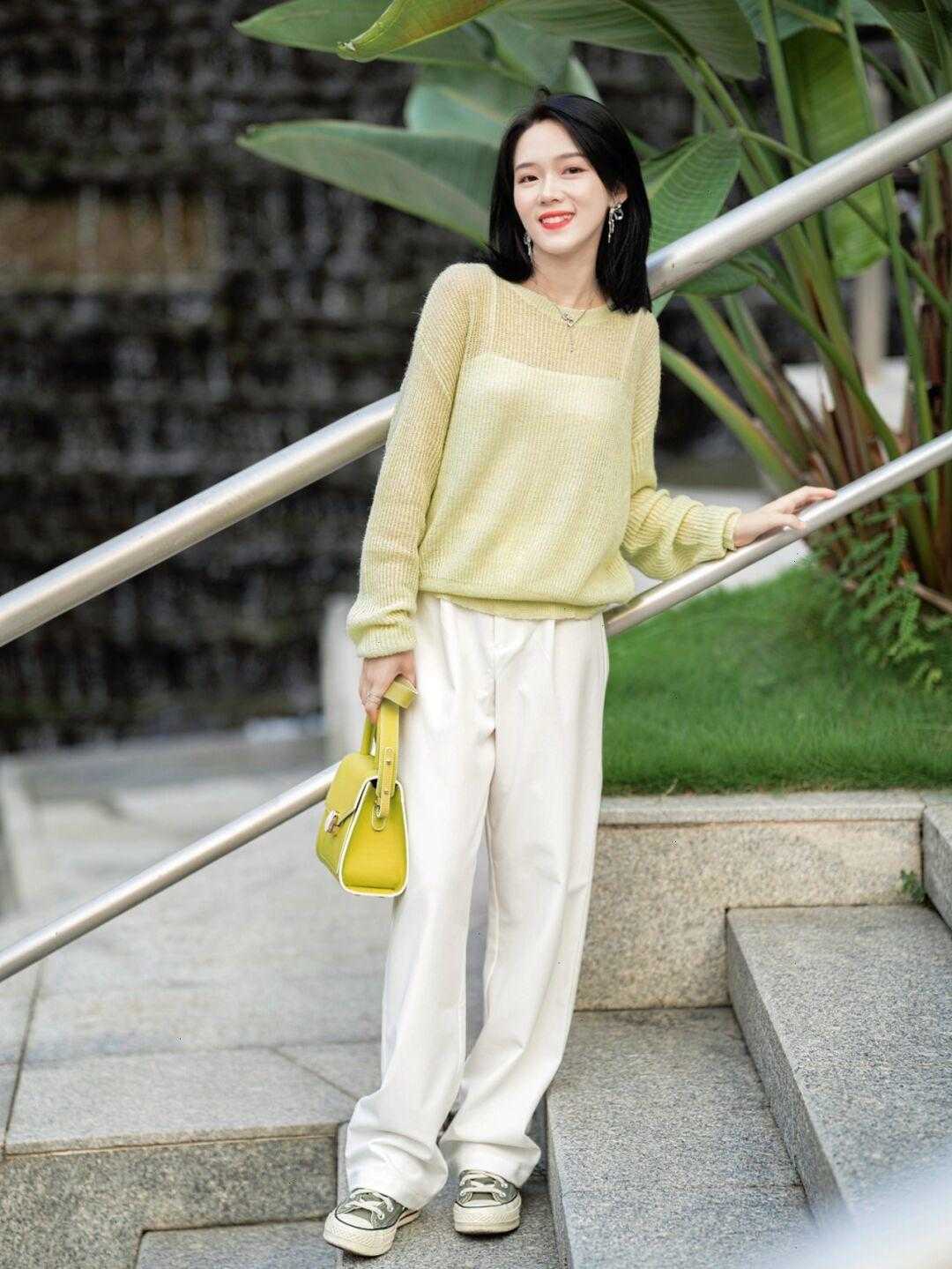 小个子 今年秋天,会穿搭的女生少不了这些单品,时髦精致又百搭