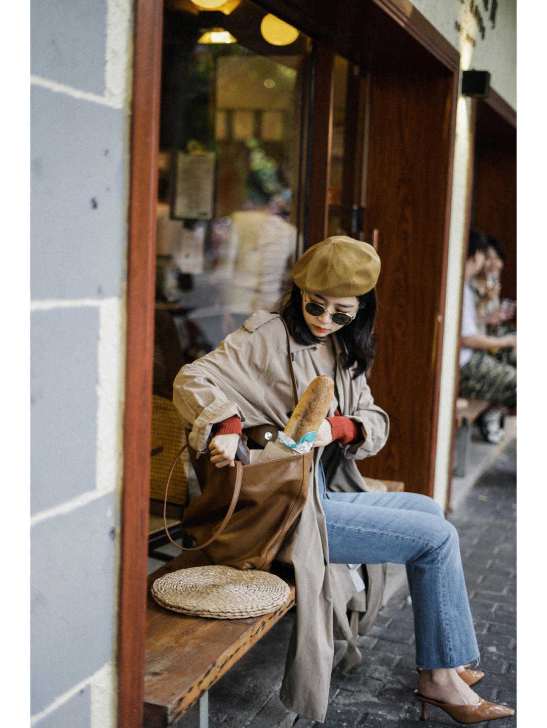 小个子 今年秋天，会穿搭的女生少不了这些单品，时髦精致又百搭