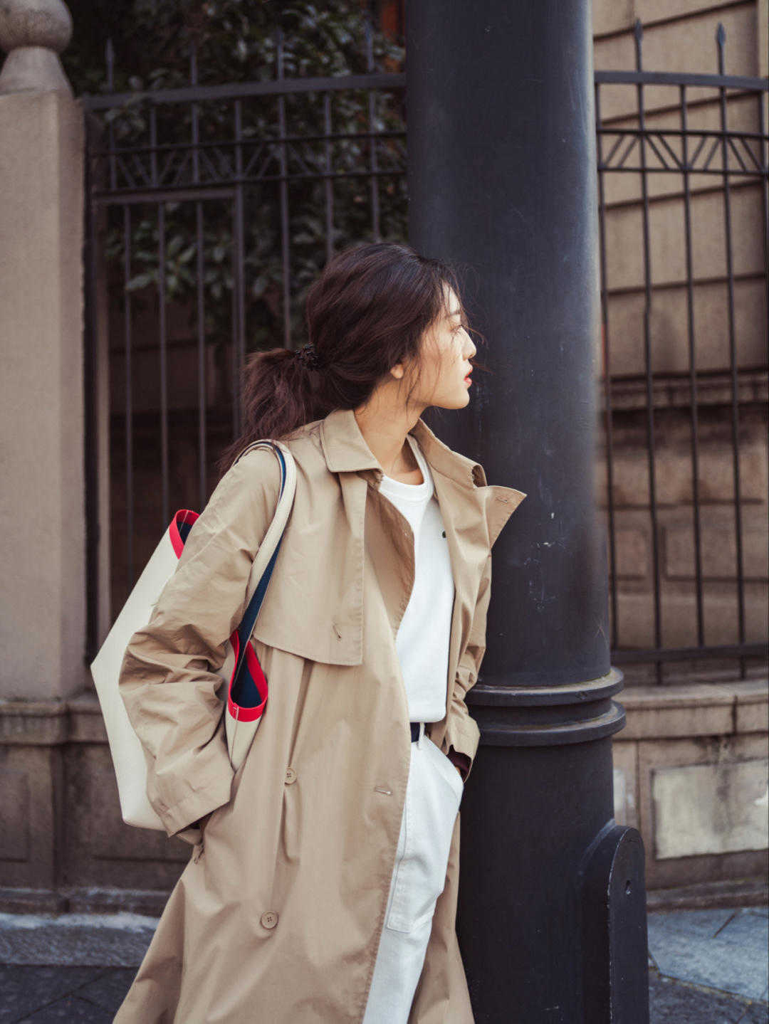 小个子 今年秋天，会穿搭的女生少不了这些单品，时髦精致又百搭