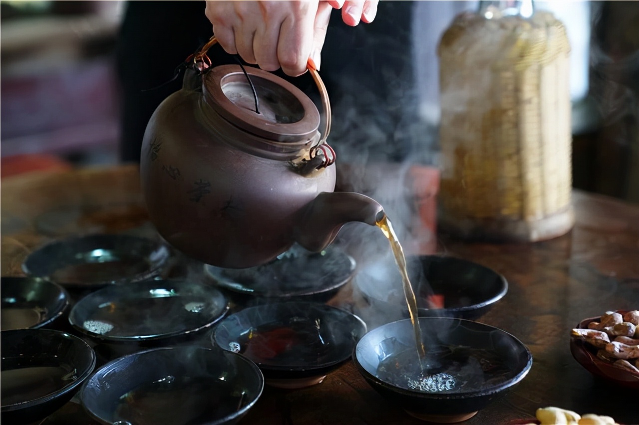 光阴故事里的淮北味道：用一杯棒棒茶，开启一场关于秋天的旅行