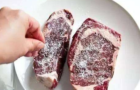 快速解冻猪肉的好办法 5d7a09d35b694c78b301c6d792ca9b7c.jpeg