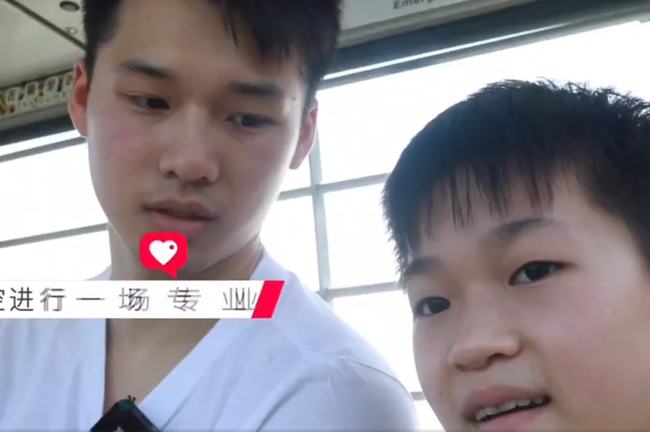 谢哥|全红婵与陈艾森一起逛游乐园，为何不带谢思埸呢？网友发现了端倪