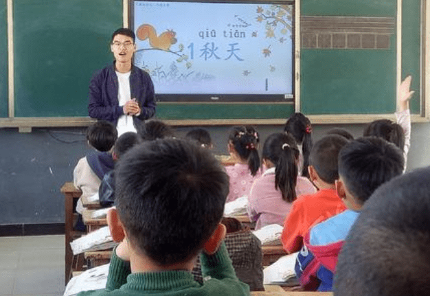 什么|教育部下发通知，中小学暂停提供这一服务，学生的“快乐”要消失