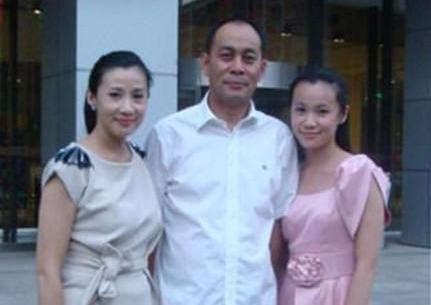 在二人经营婚姻的时候,没有任何绯闻传出,并且张光北坚持不拍吻戏