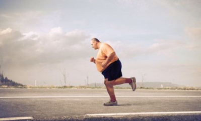 水果|这4类食物是“升糖王”血糖高的，坚持管住嘴，迈开腿，会稳住血糖