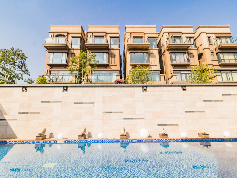 临深最近#大亚湾区稀缺叠墅〔和记黄埔·珑珀花园〕楼盘详情,售楼处