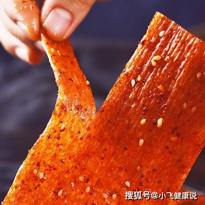 肾脏|4种零食吃起来很甜，但其实“含盐量”很高，排第一的很多人在吃