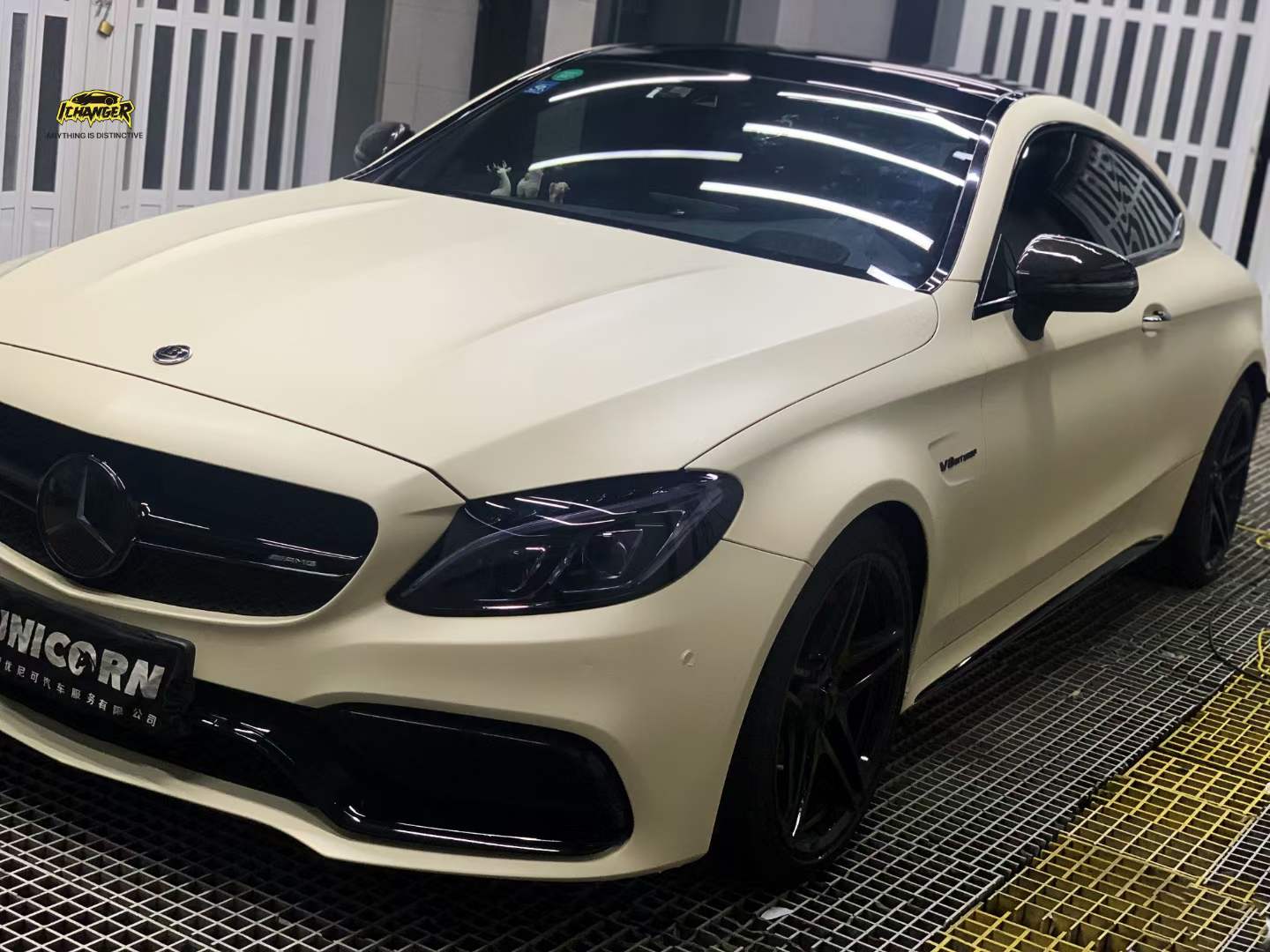 奔驰c63全车ichangericr改变者改色膜超亚米兰