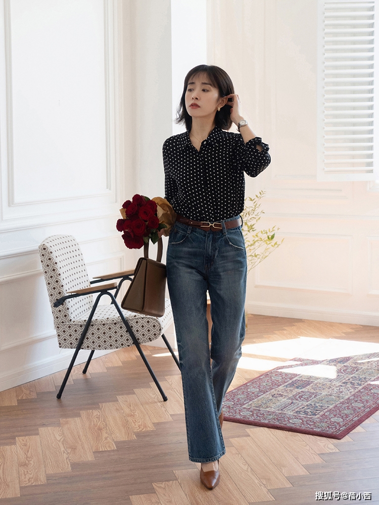 首选 职场女性多备“衬衫”，搭配阔腿裤、九分裤、半身裙，时髦又优雅