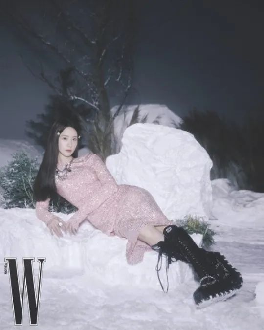 魅力 林允儿写真肤白貌美气质佳！魔鬼身材太性感靓丽了