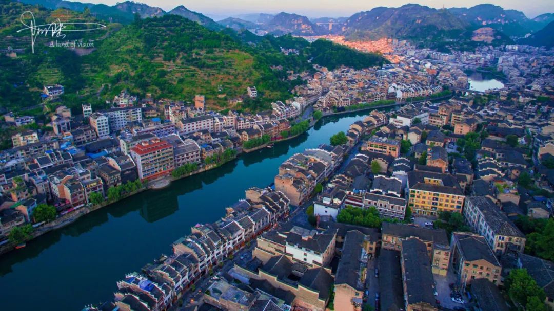 贵州舞阳河畔有座将近2300年历史的古镇，2000年才被评上5A