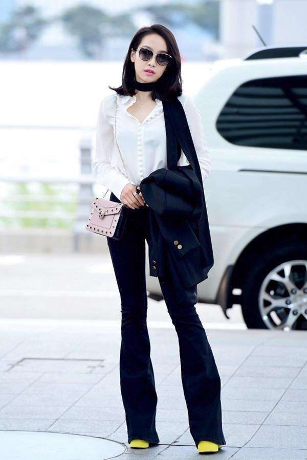 年代 忘不了蓝洁瑛的喇叭裤，黎姿的露肩装，这些经典的时尚都可以复制