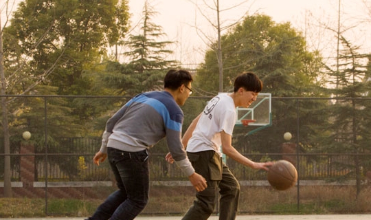 生活|在外吃饭，需要防的不是乙肝患者，而是2类人，现在知道不迟