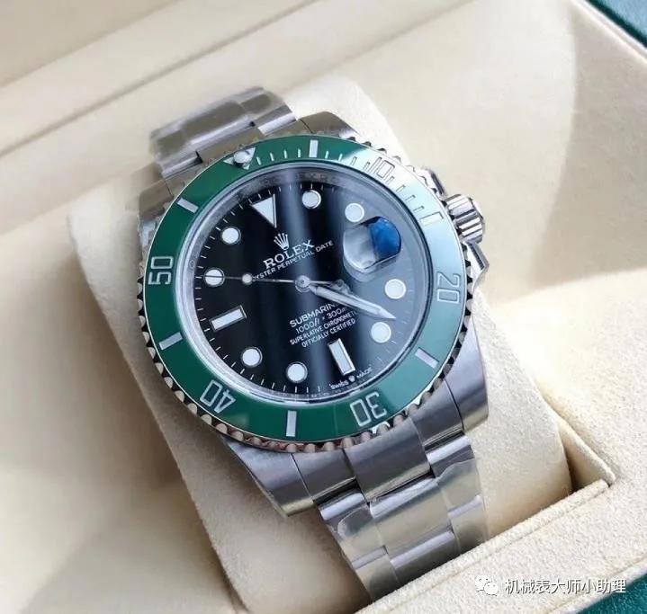-15万元，成功人士最喜欢的手表有哪些？"