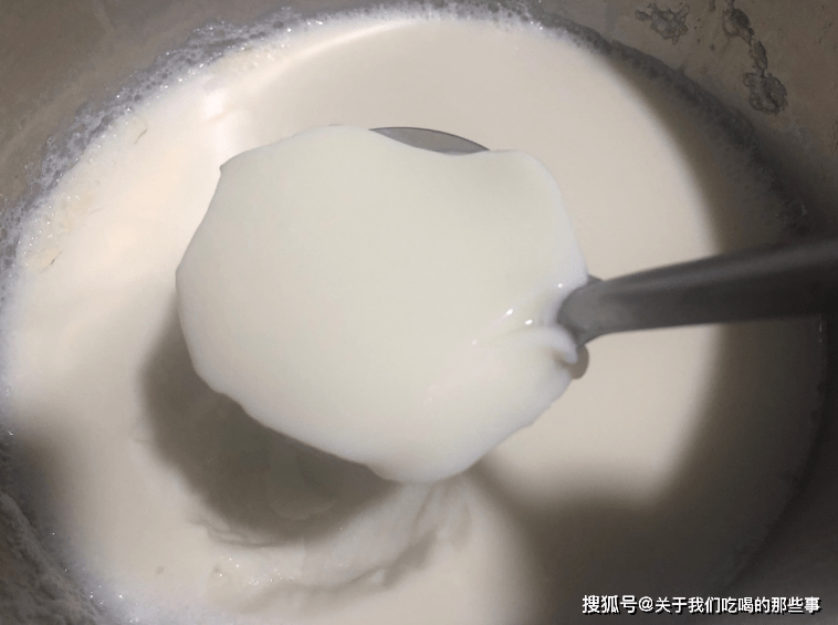 成本|早餐吃啥？教你自制豆腐脑，成本1块钱，不用早起，比买的更好吃