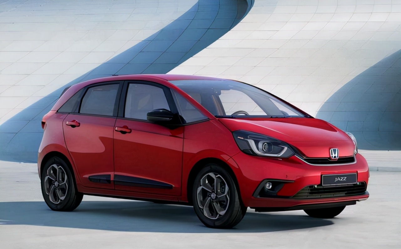 新款飞度实车照曝光,提供两种外观选择_搜狐汽车_搜狐网