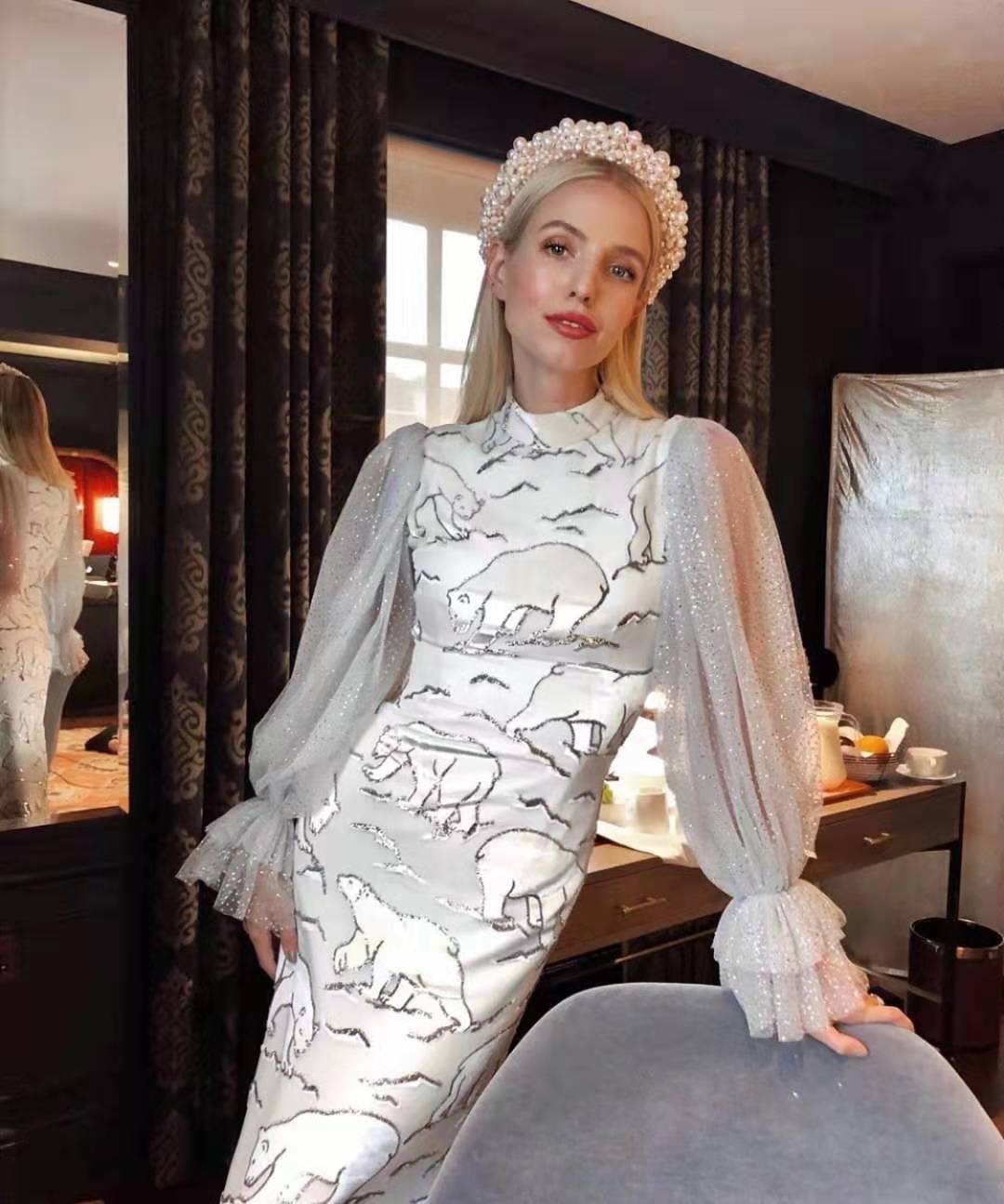 好身材 秋季裙装怎么穿才时髦又好看？试试这三种搭配方式，轻松美成焦点