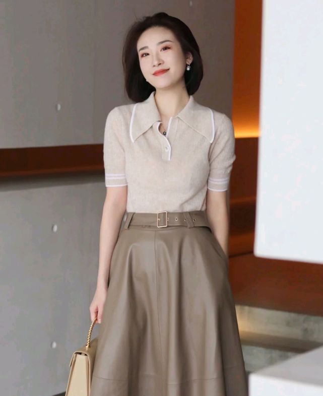 设计 35岁以上的女人如何穿搭才不显老?拒绝扮嫩,优雅大方才迷人