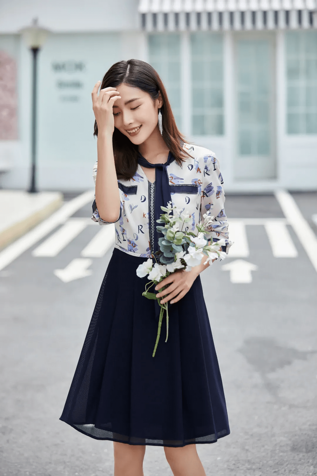 织带 适合秋天穿的裙子，穿上巨仙、巨有气质