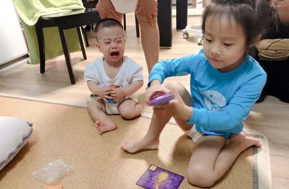 手足|家长别总给孩子灌输这两种思想，不然娃不但性格差将来也没啥出息