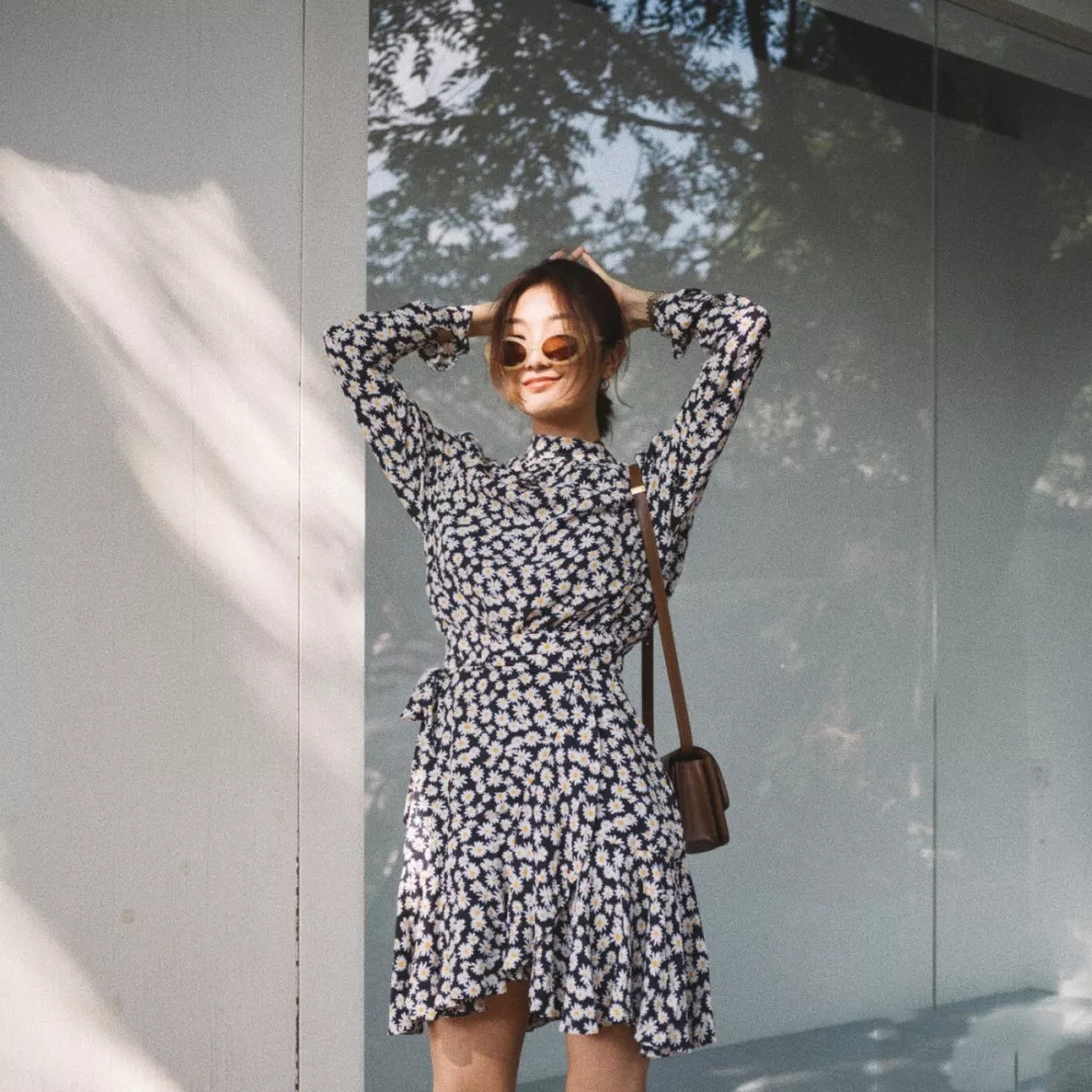 好身材 秋季裙装怎么穿才时髦又好看？试试这三种搭配方式，轻松美成焦点