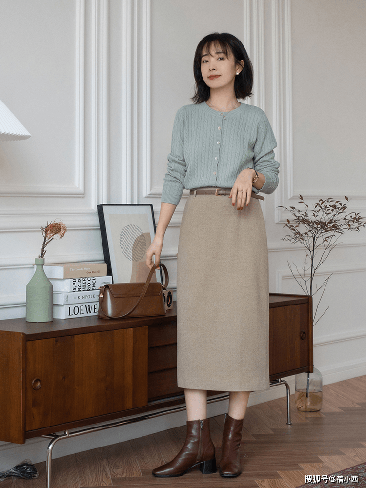 乐福 秋冬建议30+女性多备这“3双鞋”,搭配大衣、毛衣,高级又有气质