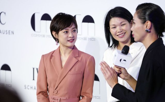 身材 孙俪罕高调却被仪态拉垮，何超莲陈法蓉双双翻车，朱婷李娜罕同框