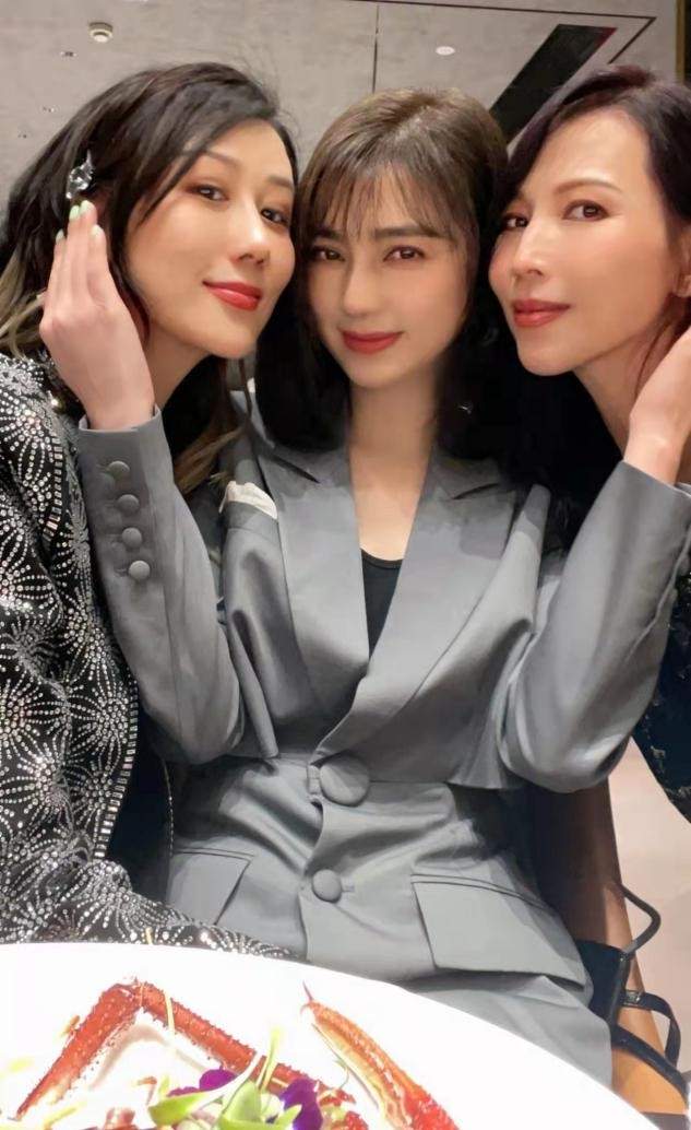 蔡少芬 冉莹颖高调庆生,港圈明星大集合,郑恺夫妇罕露面苗苗打扮最朴素