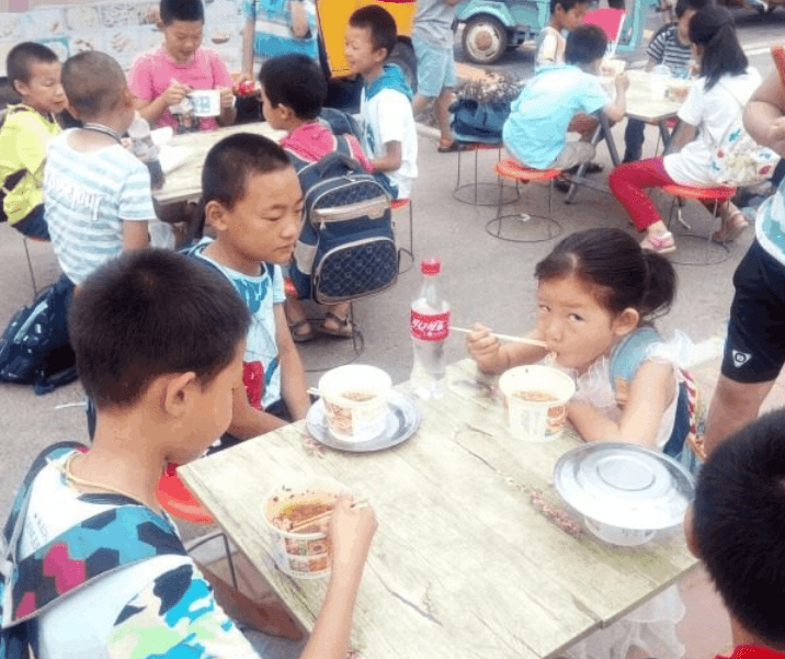 原则|想让孩子长高，早餐最好远离这食物，“3不原则”父母更要早了解