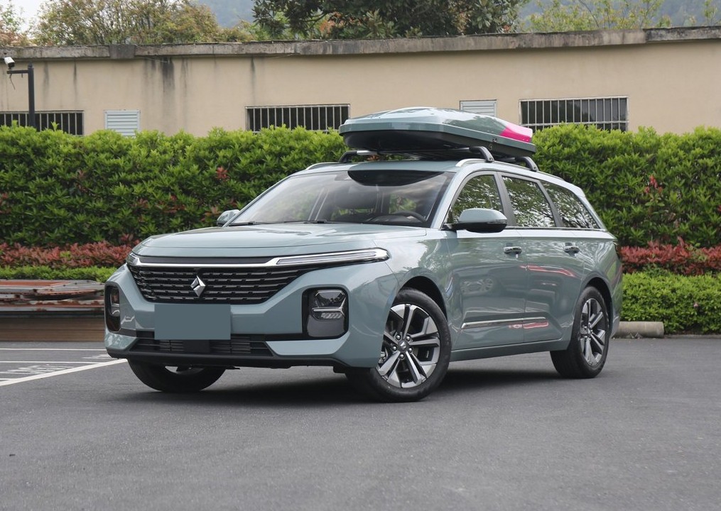 亲民却拿得出手的旅行车 后排放倒就是大床房 颜值能比拼奥迪 Valli