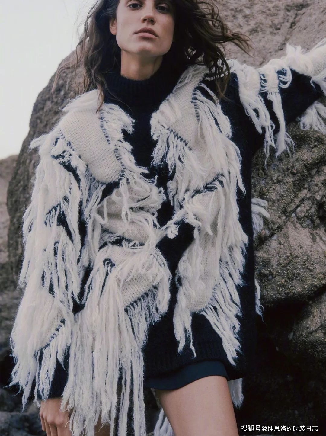 摄影 英国版时尚芭莎2021年十月刊时装大片合辑 浪漫秋日风景