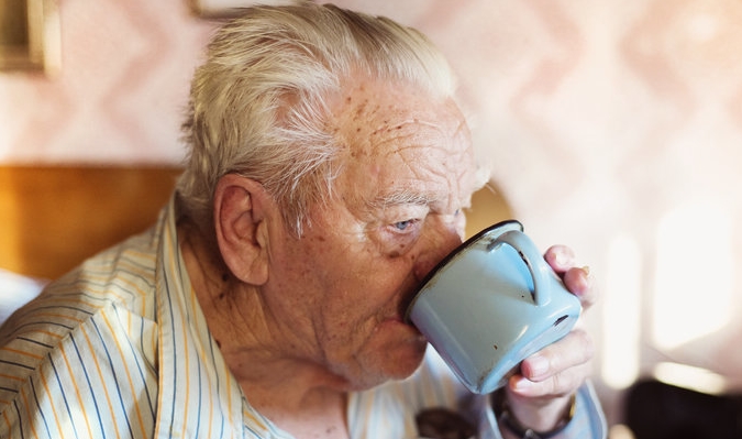 尿酸|患上肾结石怎么办?医生:牢记3个禁忌,有效避免结石长大