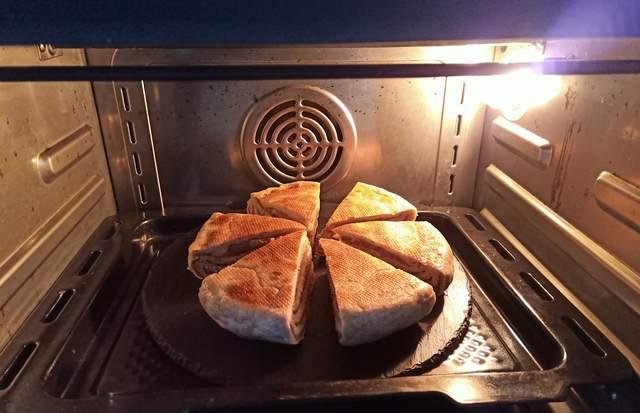 千层肉饼|一家三口早餐走红,简单好吃又省事儿,网友:真精致,接地气