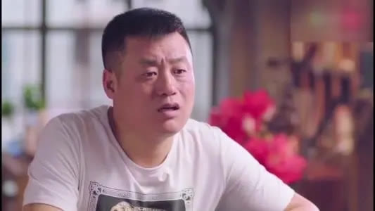 第一部口碑平平,如今宋晓峰再演"酒神",上映首日便登顶热度榜