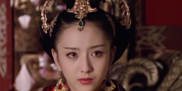 演技|高扑预警！佟丽娅新剧上星央视却骂声一片，这剧看5分钟怒转台