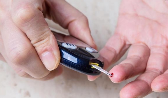 蔬菜|血糖一高，五大并发症随之而来，坚持6个好习惯，能控制好血糖！