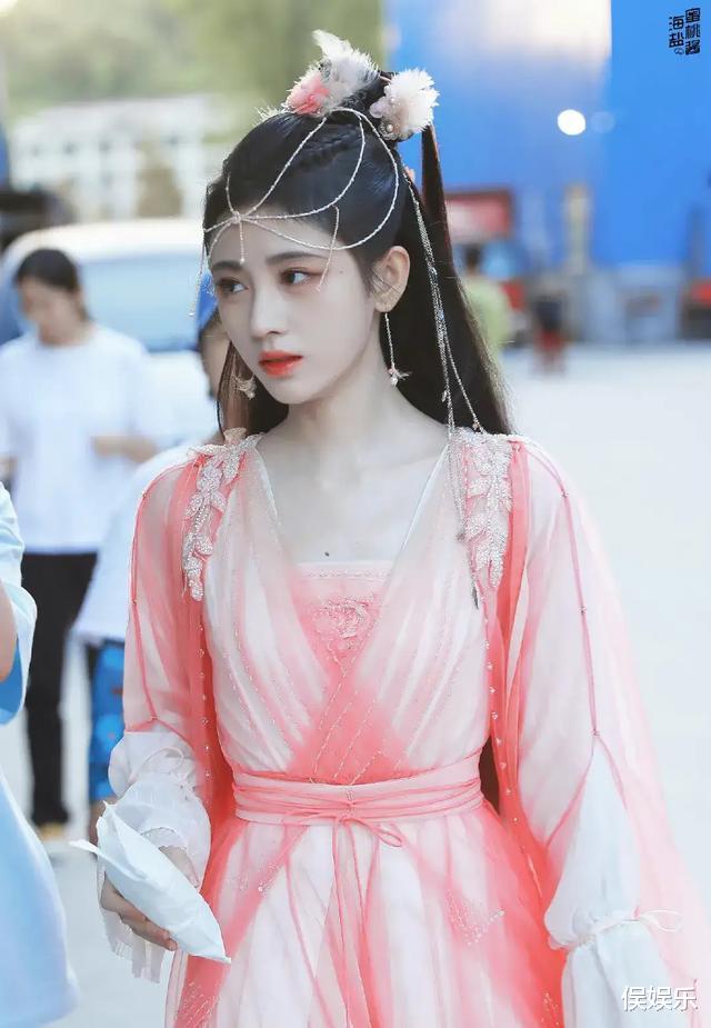 鞠婧祎 鞠婧祎“花里胡哨”的新剧造型，能否打破古装“敷衍造型”的窘境