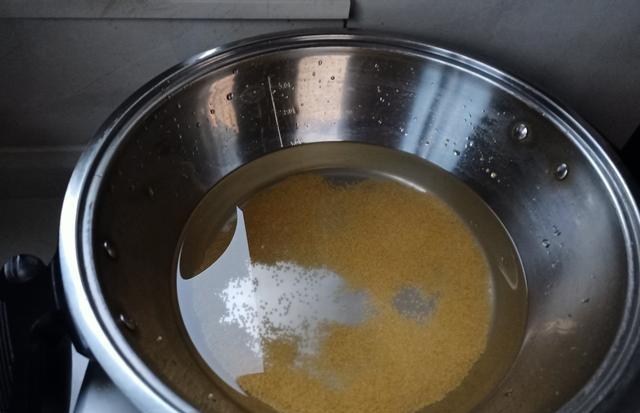 做法|想吃煎饺不用买，快来跟我学，底脆香馅多汁，每1步诀窍都告诉您
